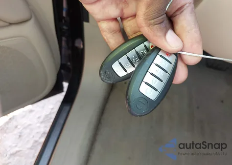 2015 Nissan Pathfinder Sl from USA, damaged, VIN 5N1AR2MN8FC632730